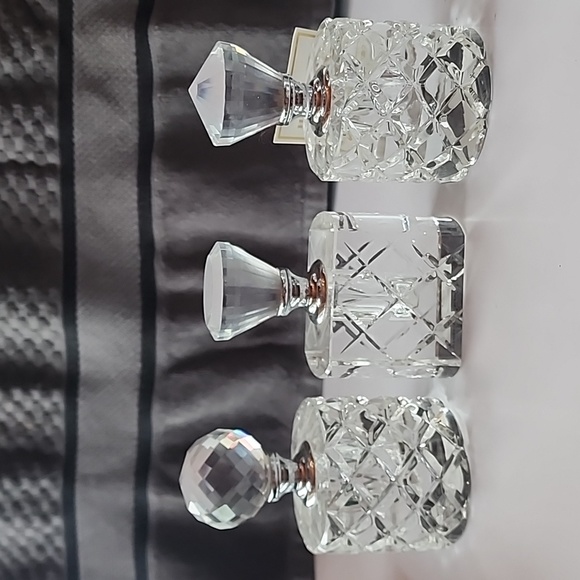 NWT. 3 Pieces of Clear Solid Decorative Look Bottles. - Picture 2 of 11